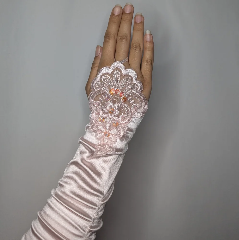 New Womens Light Pale Pink Satin Beaded Embroidered Fingerless Gloves One Size